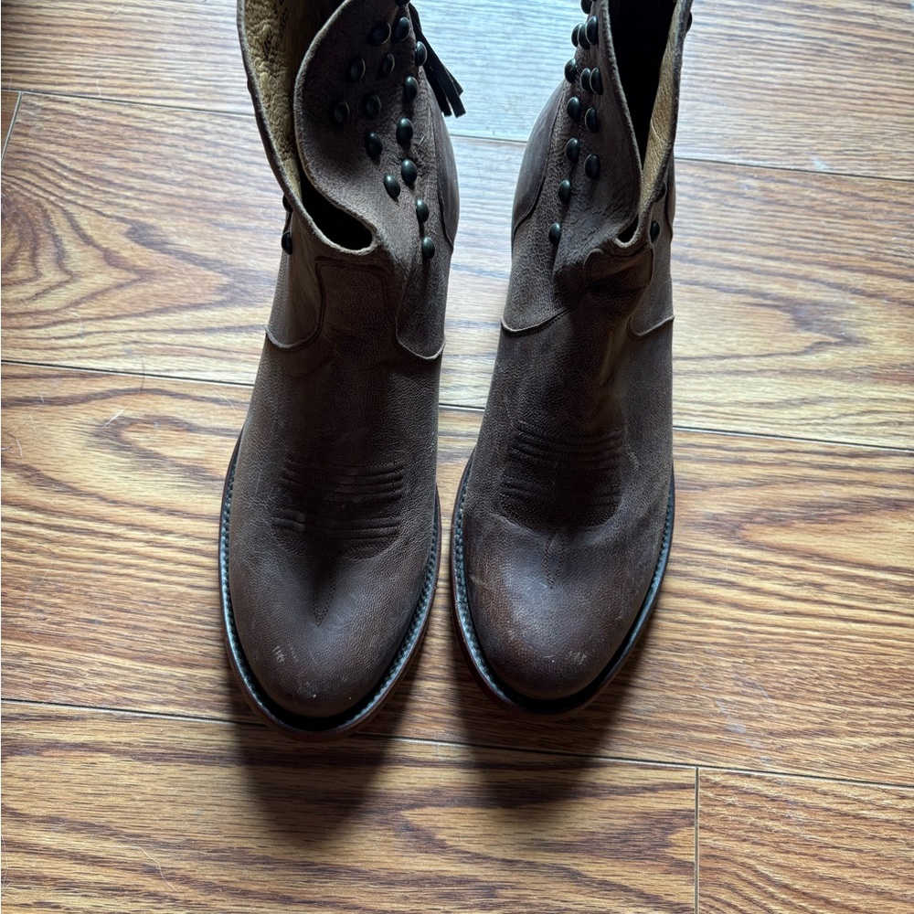 Shyanne Brown Heeled Boots